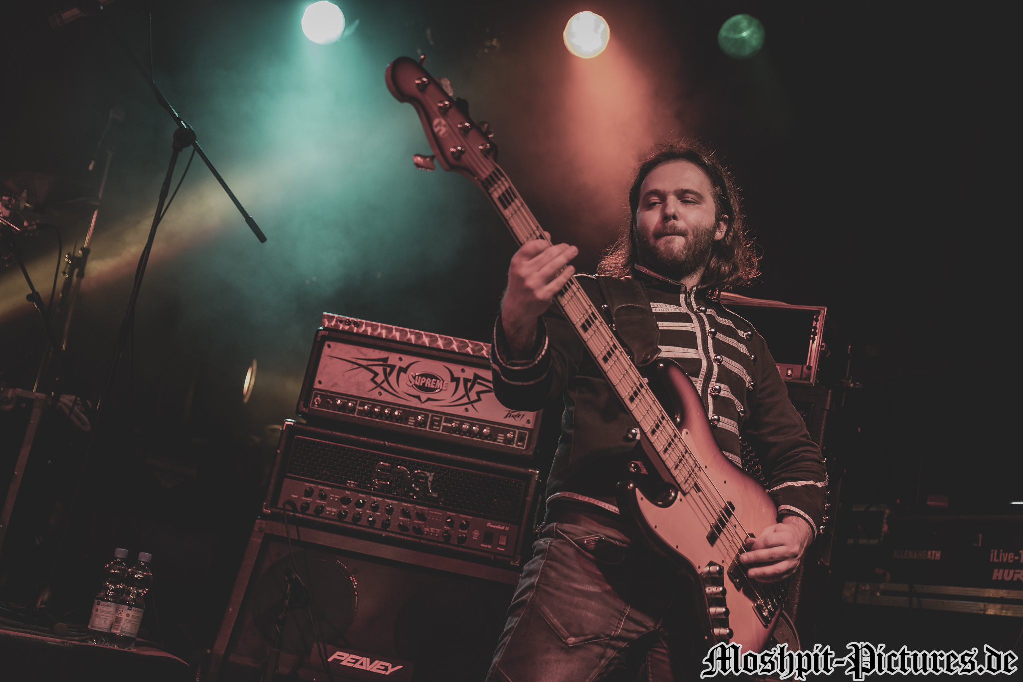 Almanac-Der-Hirsch-130217-074