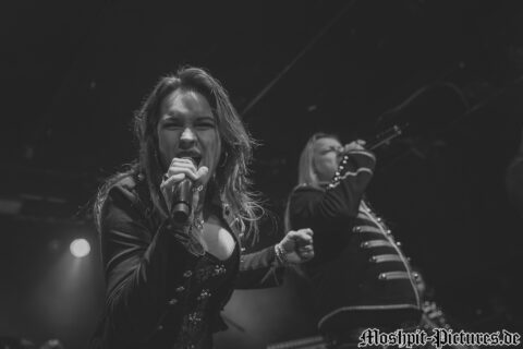 Almanac-Der-Hirsch-130217-038