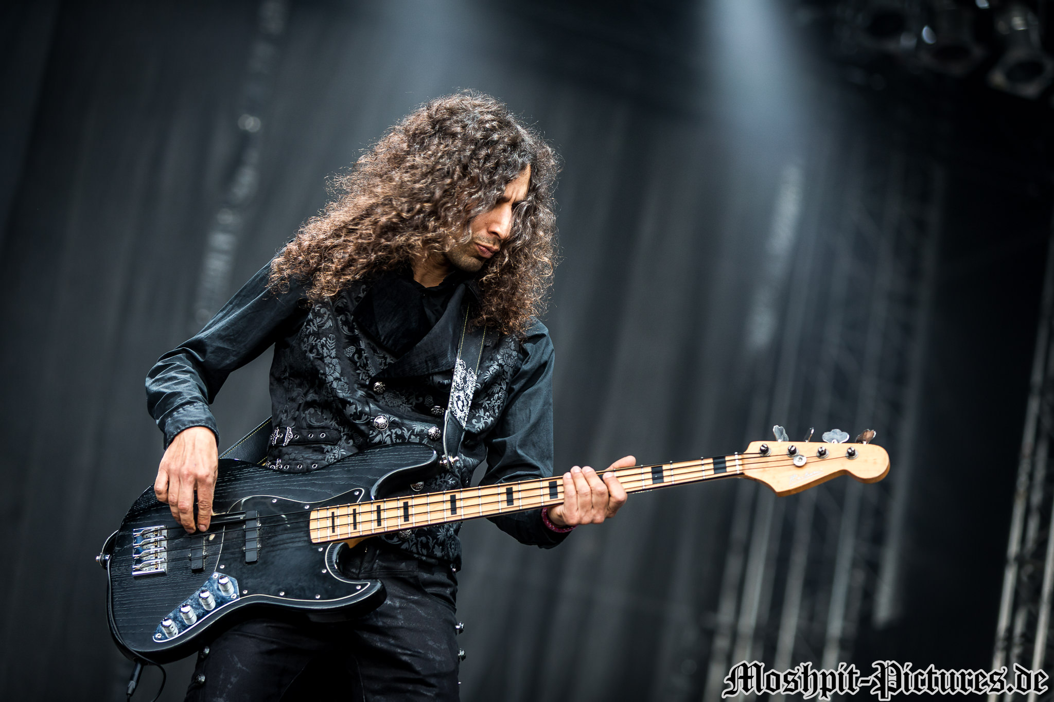 masters-of-rock-2017-Almanac-010