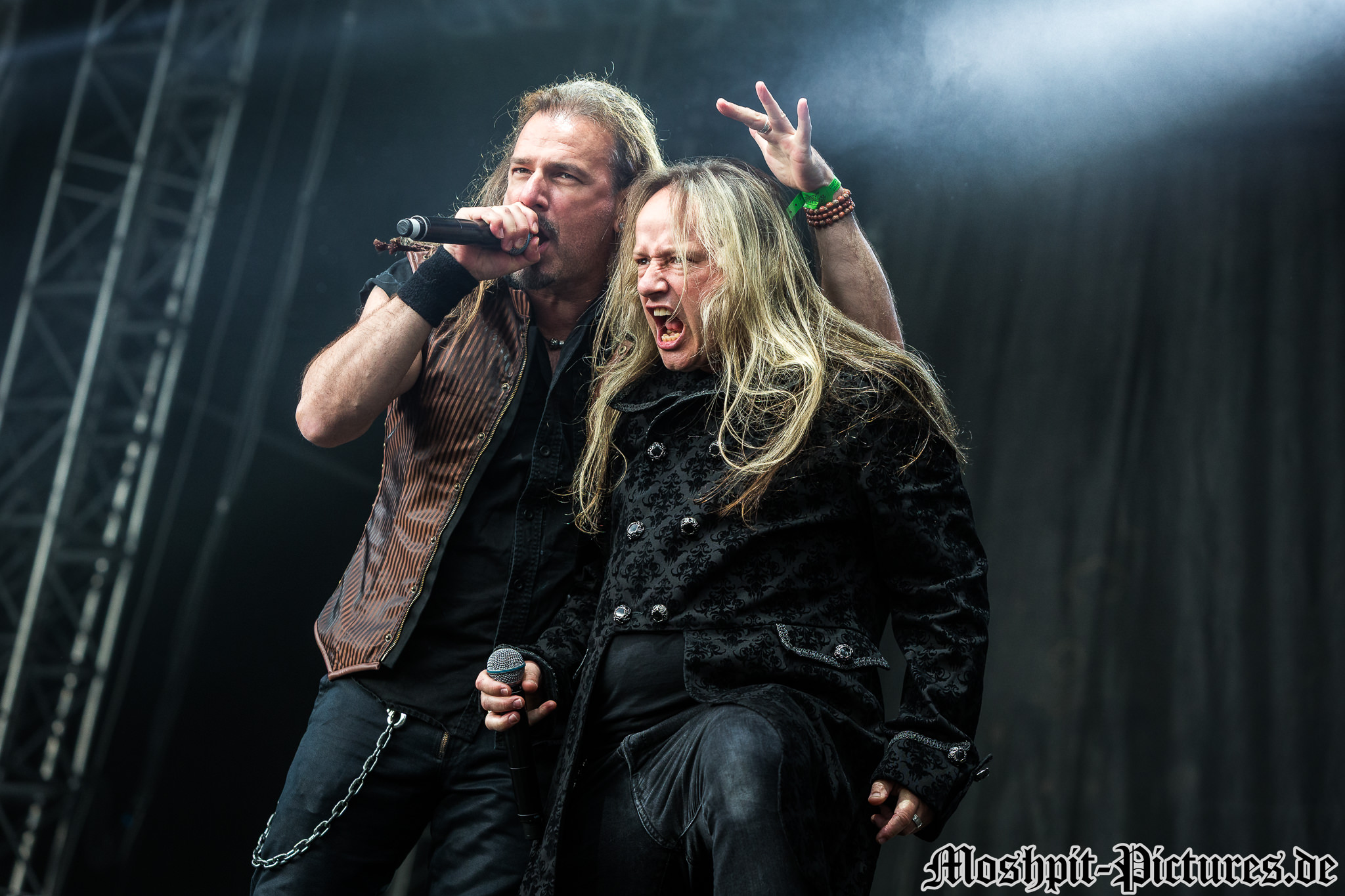 masters-of-rock-2017-Almanac-065