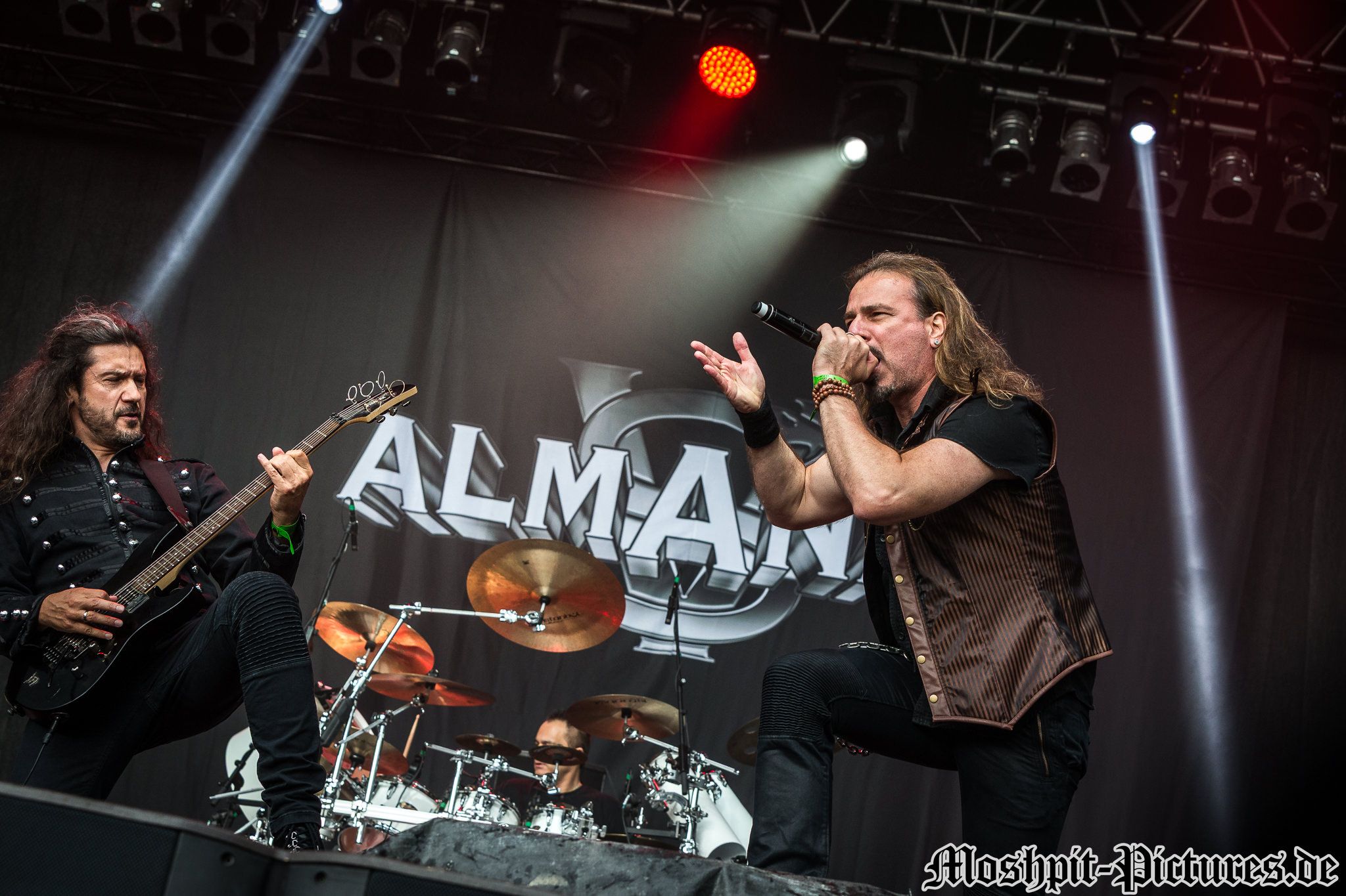 masters-of-rock-2017-Almanac-112
