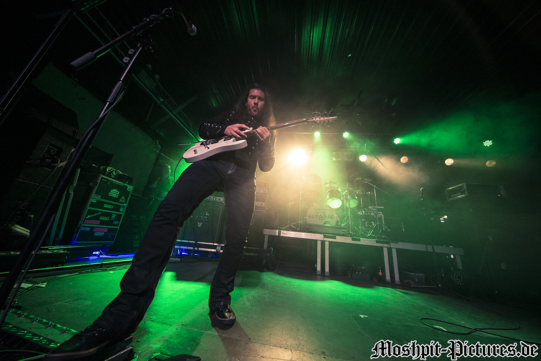 Almanac-Backstage-240316-413