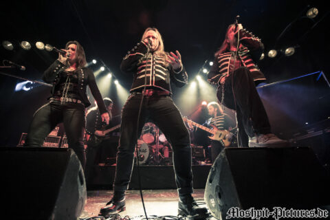Almanac-Der-Hirsch-220316-185