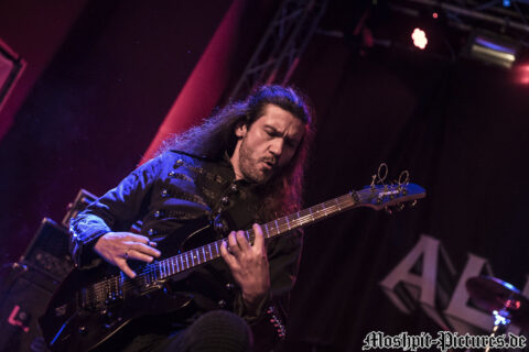 Konzertfotos von Almanac auf der Tour of the Dragonhead 2018