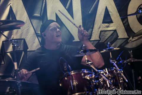 Konzertfotos von Almanac auf der Tour of the Dragonhead 2018