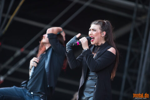 Amaranthe auf dem Summer Breeze Open Air 2018