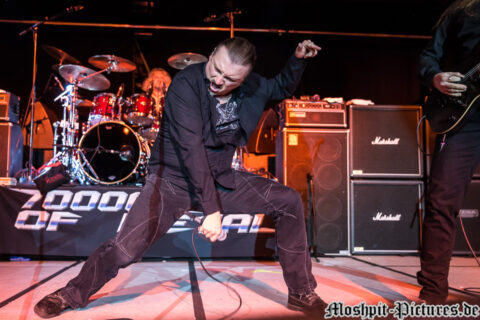 70K2017_Axxis_Show1_02