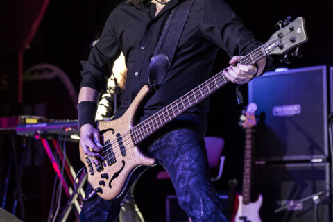 70K2017_Axxis_Show1_06