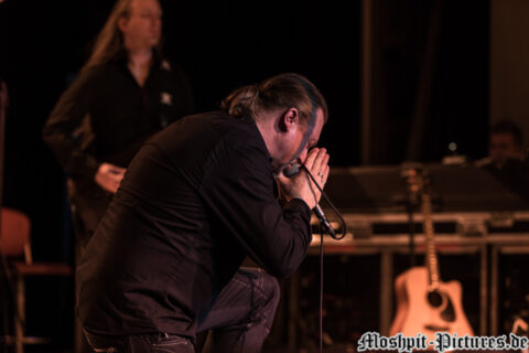 70K2017_Axxis_Show1_19