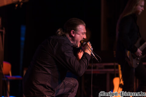 70K2017_Axxis_Show1_20