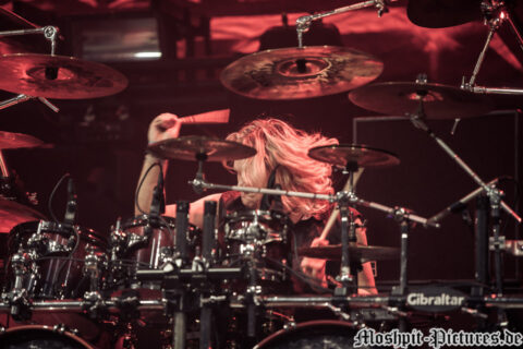 Axxis_KnockOut2015_03