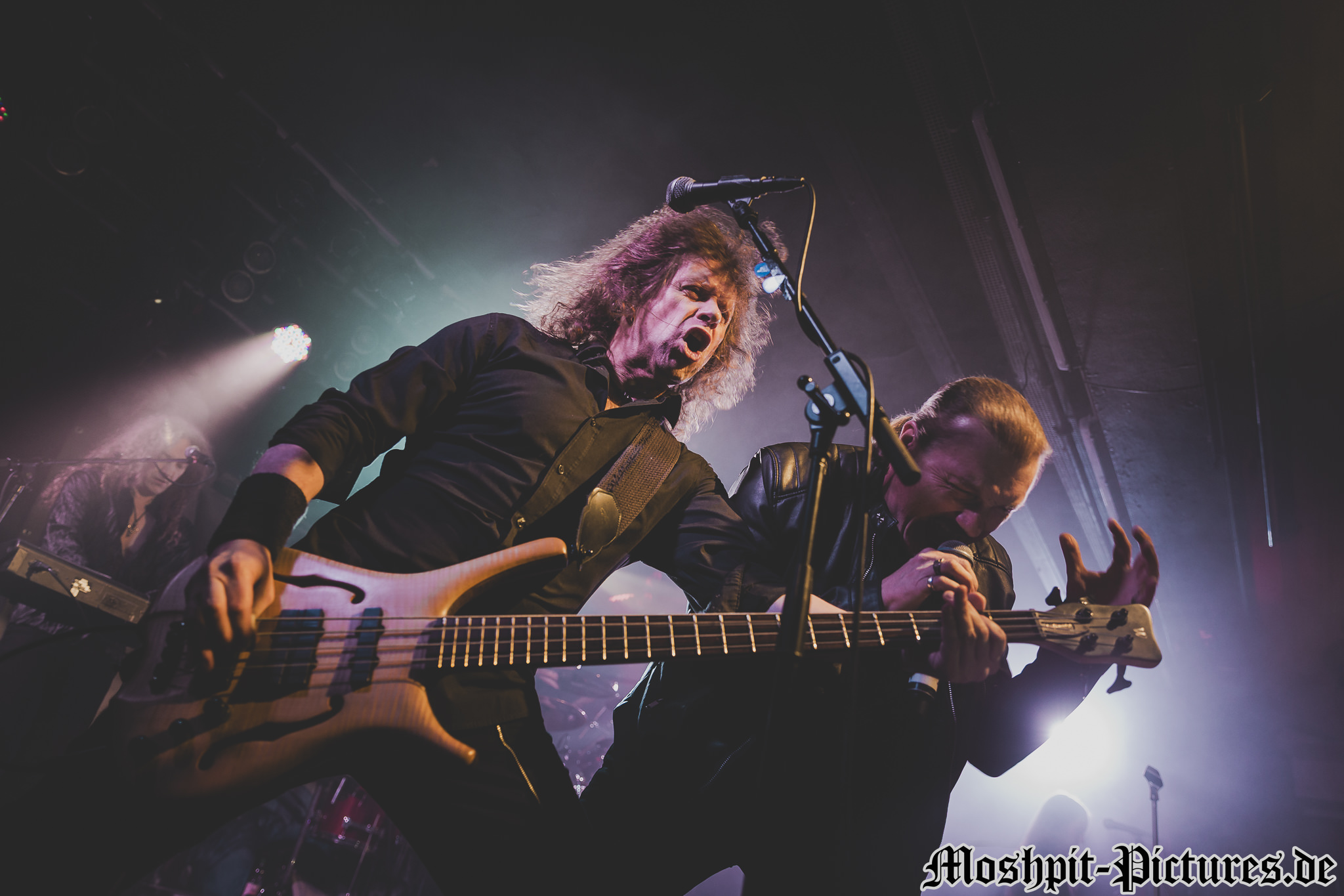 Axxis-Colos-Saal-150317-029