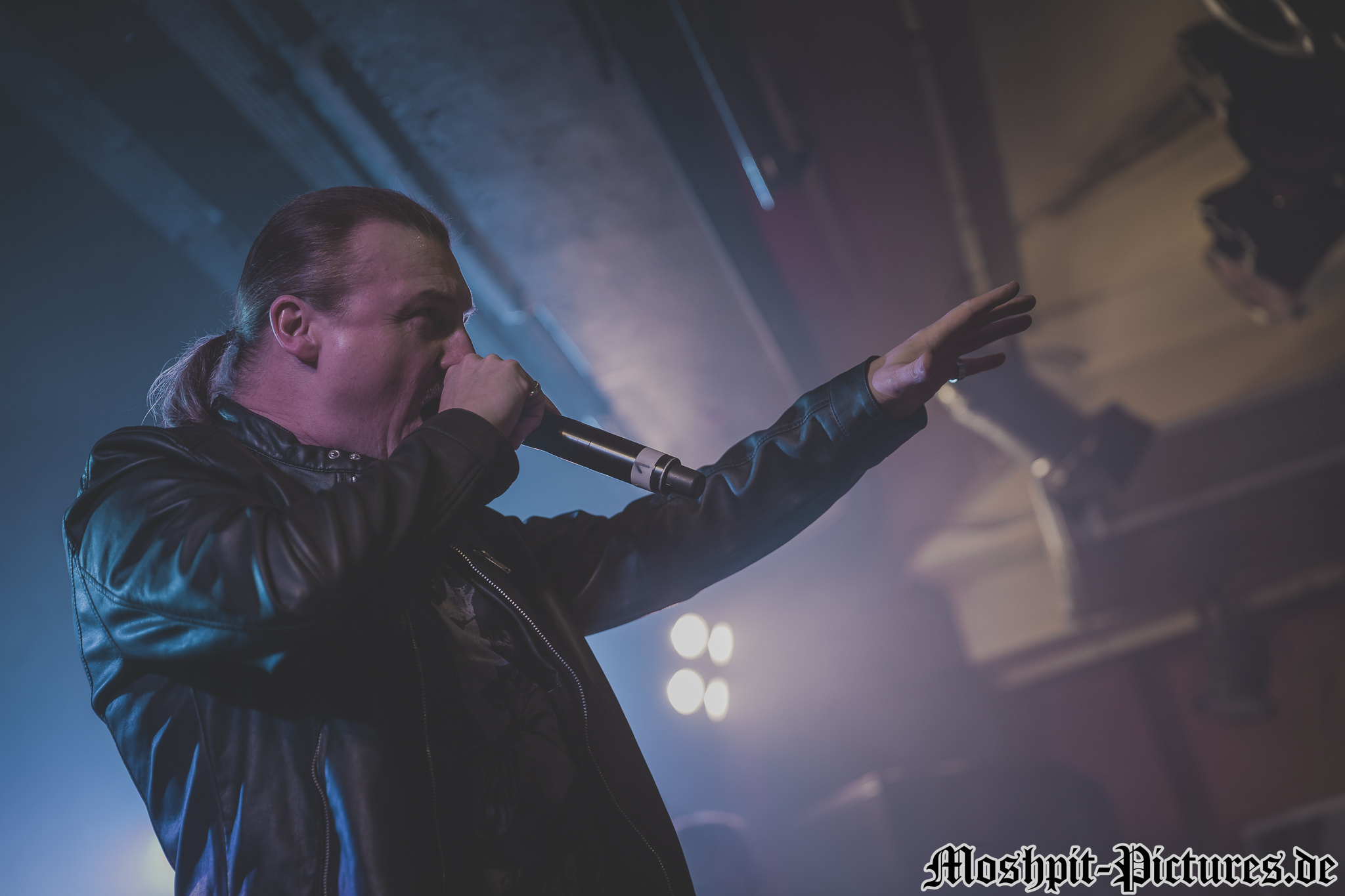 Axxis-Colos-Saal-150317-051