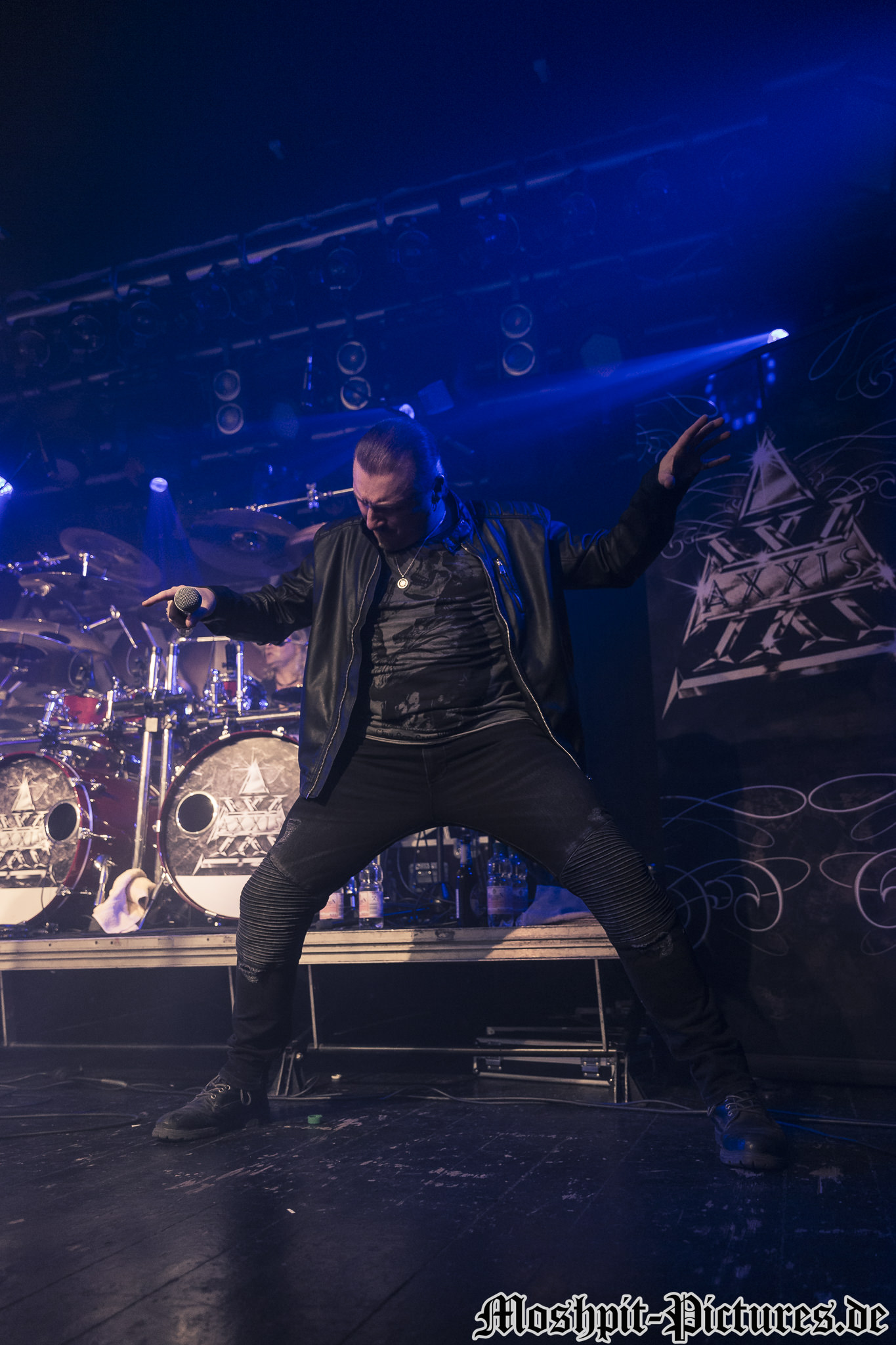 Axxis-Colos-Saal-150317-225