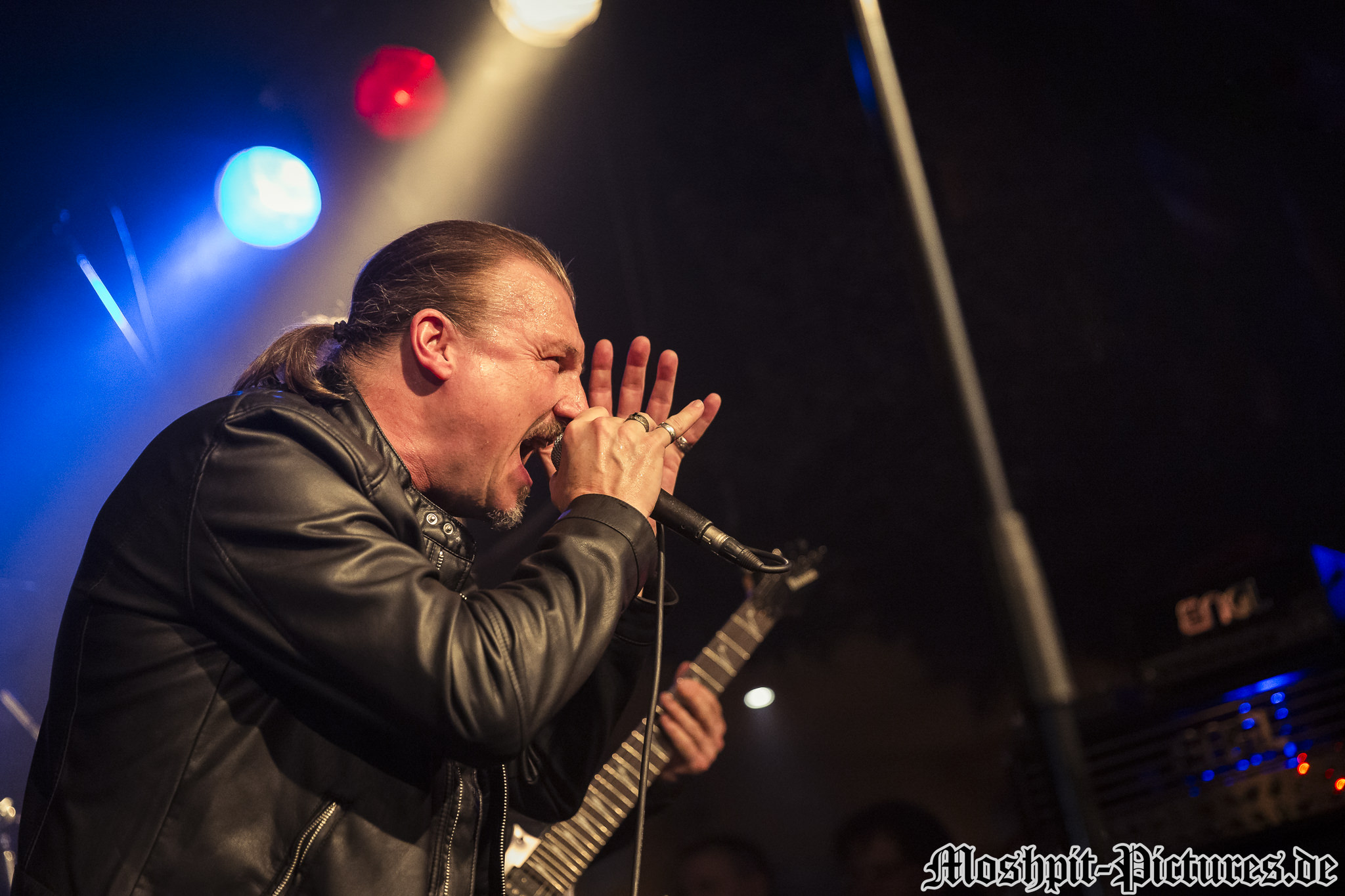 Axxis-Rockfabrik-010417-096