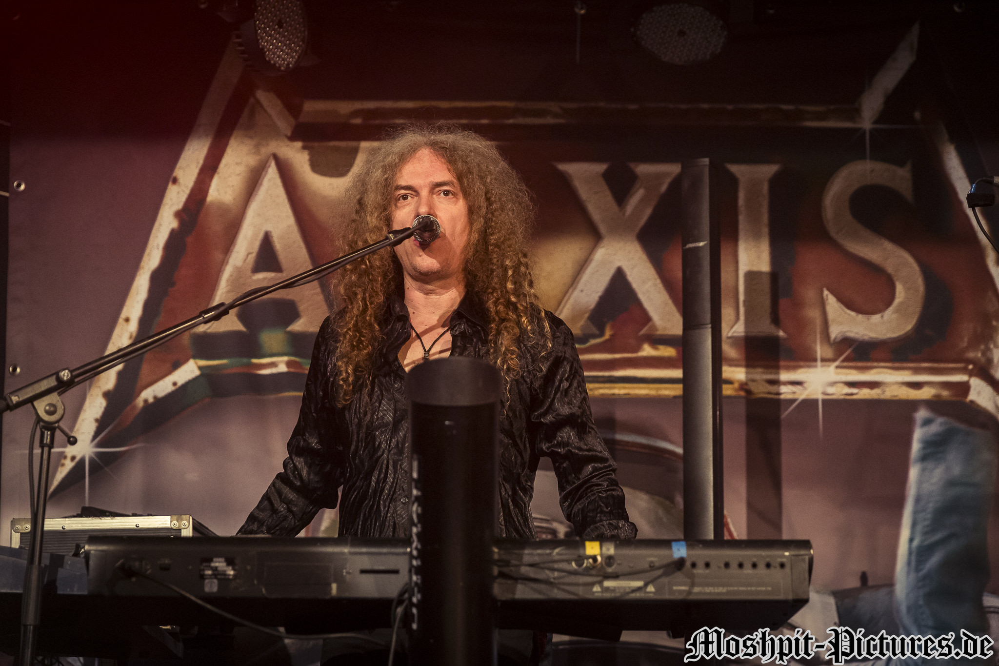 Axxis-Rockfabrik-010417-116