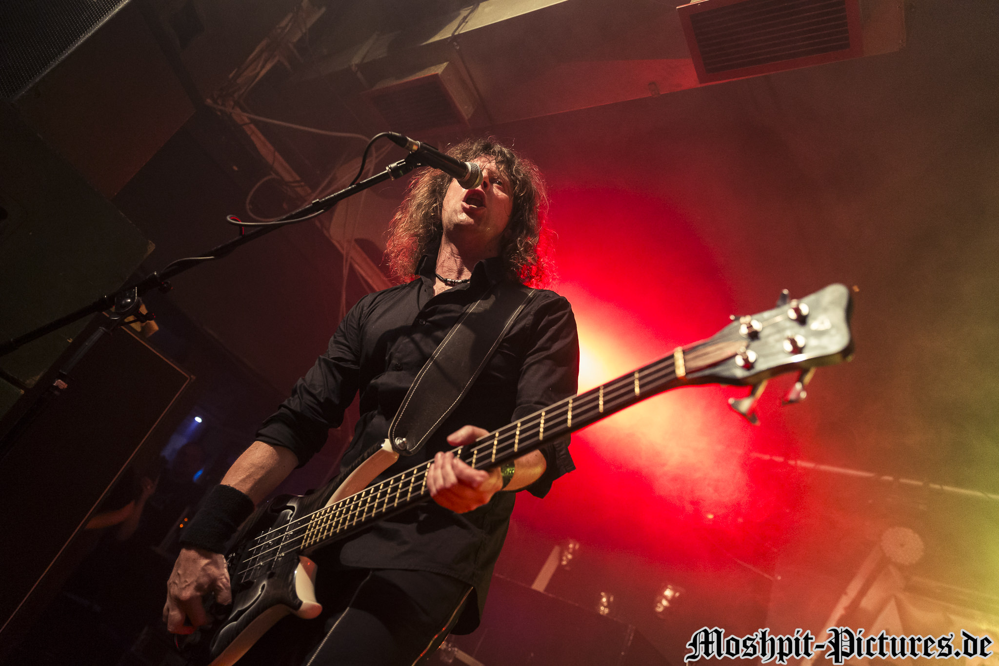 Axxis-Rockfabrik-010417-136