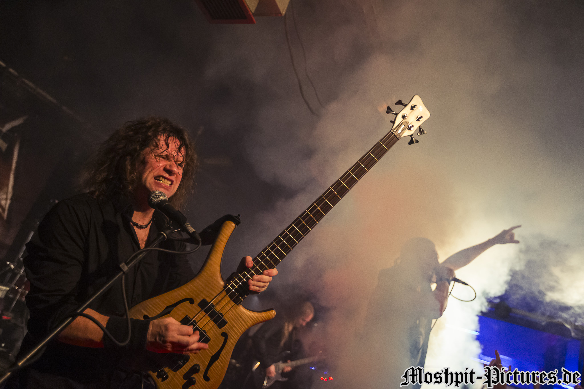 Axxis-Rockfabrik-010417-251