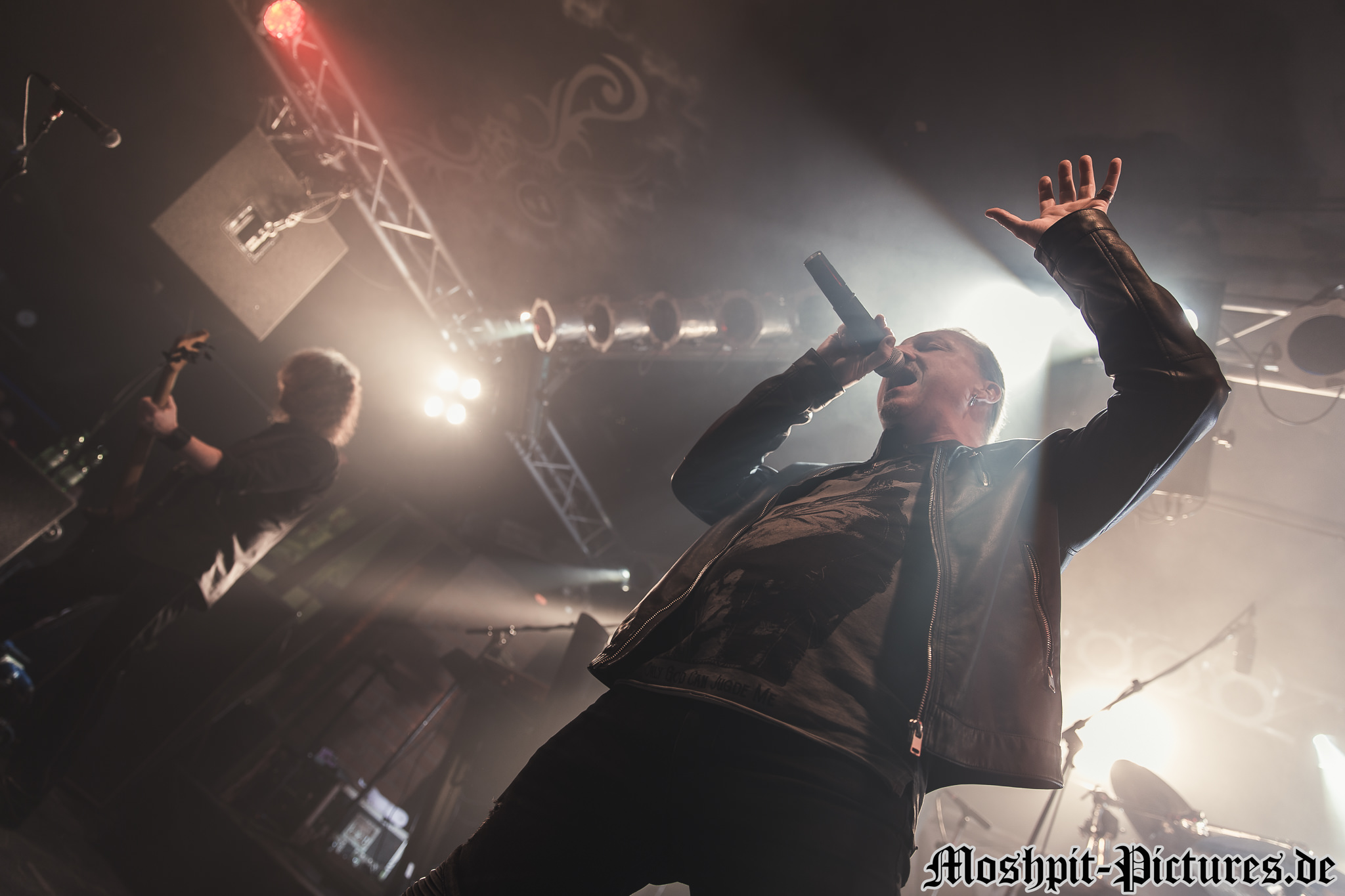 Axxis-Fabrik-190317-060