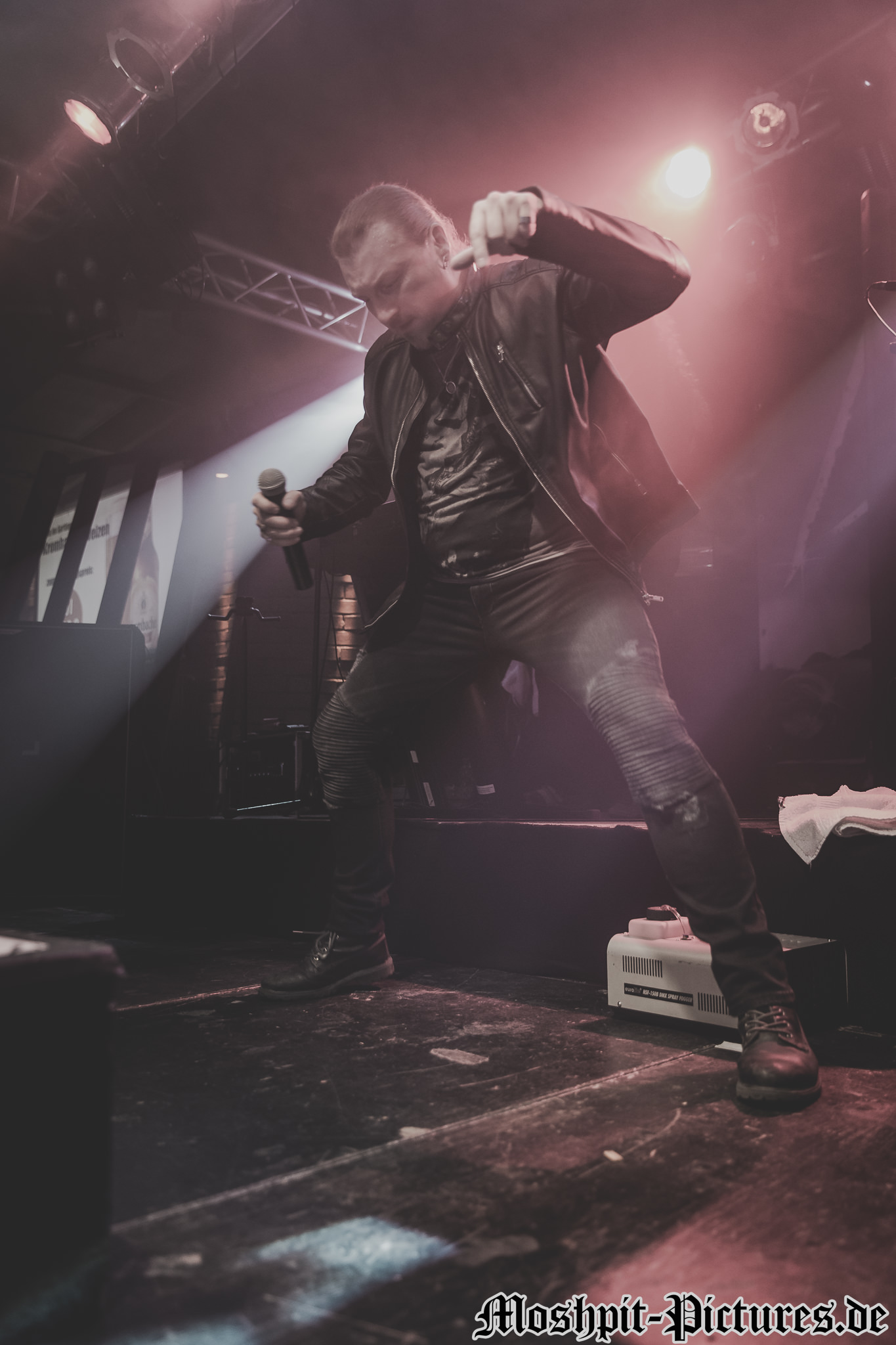 Axxis-Fabrik-190317-081