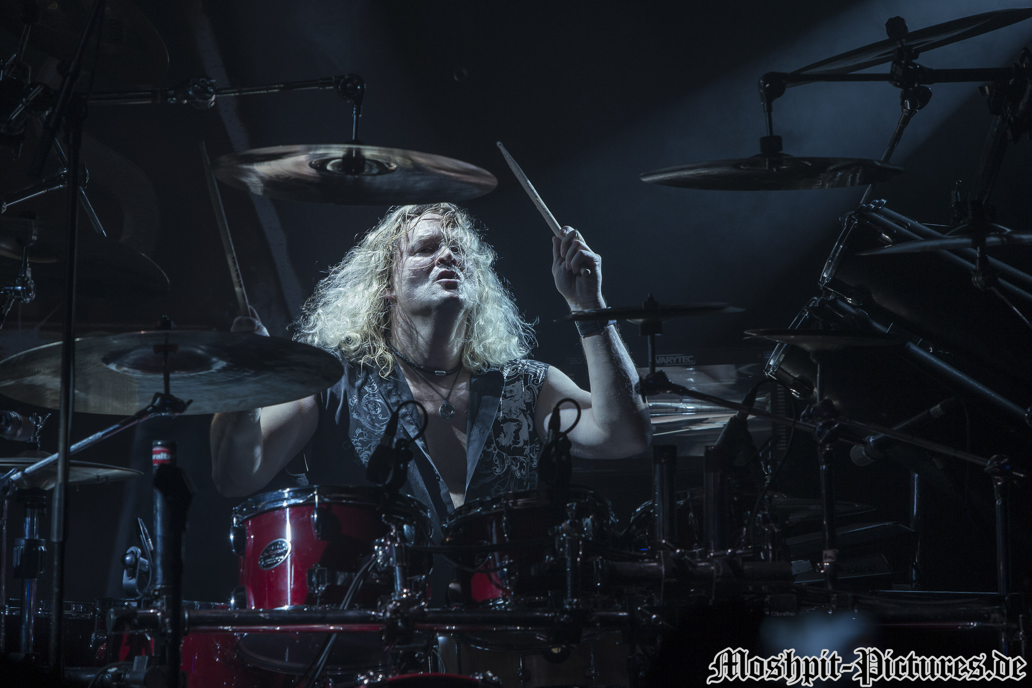 Axxis-Fabrik-190317-276