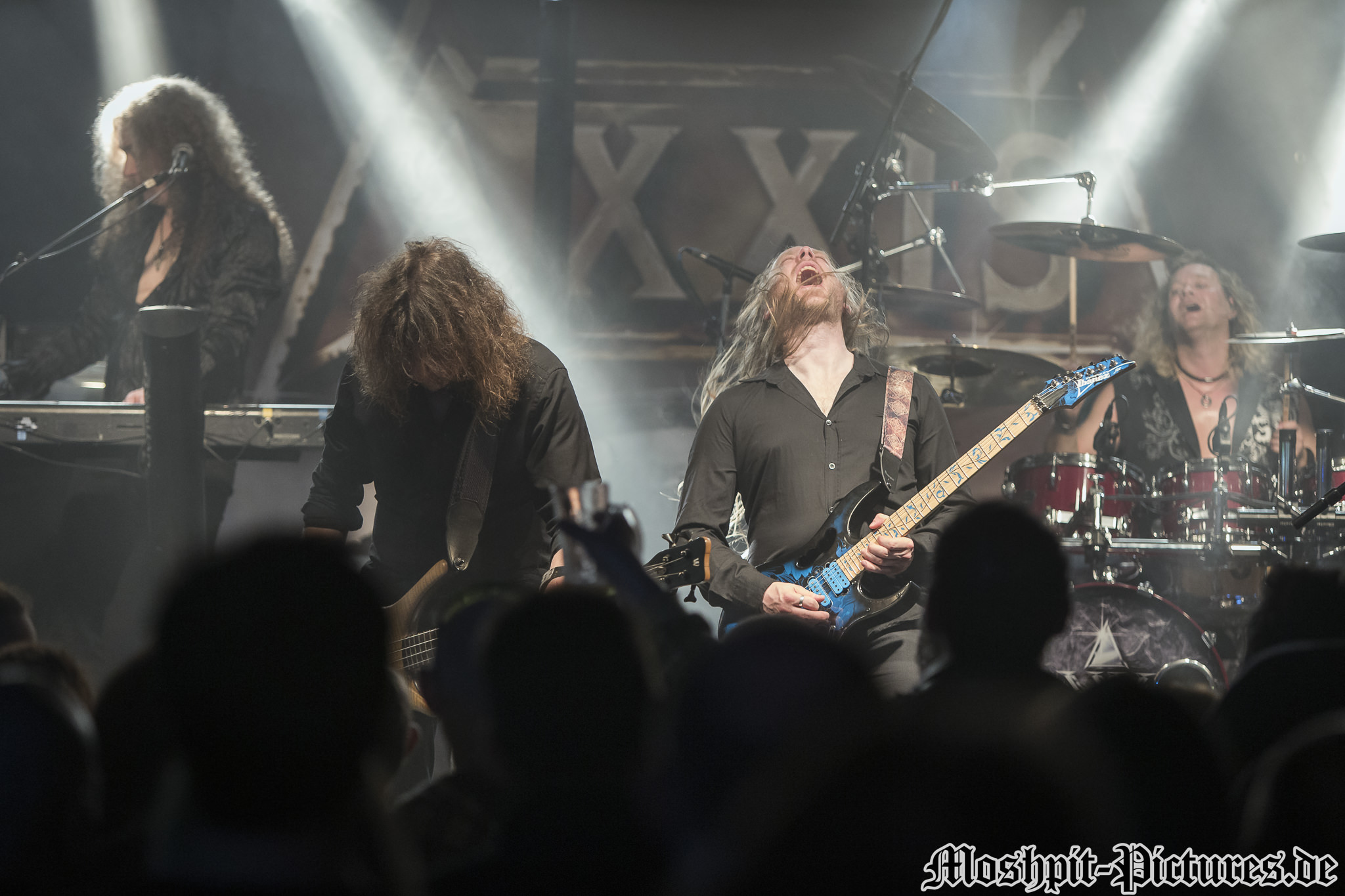 Axxis-Fabrik-190317-320