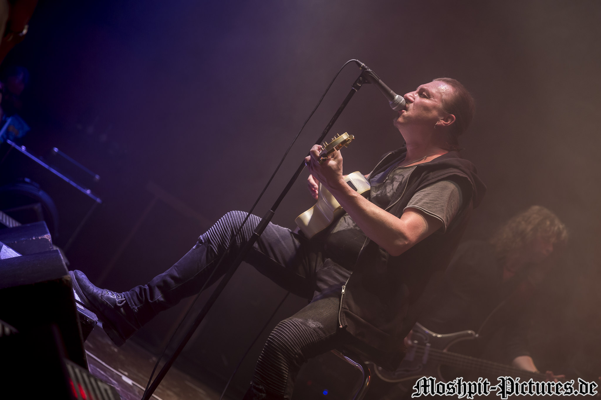 Axxis-Truock-170317-122