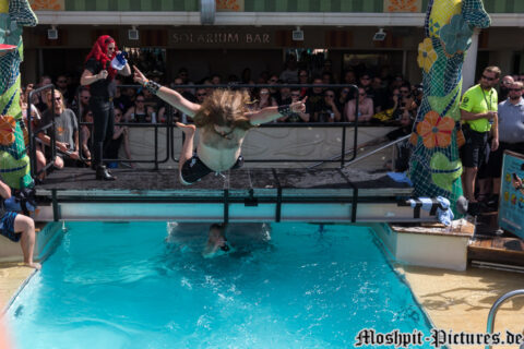Belly Flop Contest