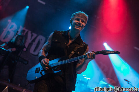 Beyond-the-Black_Wiesbaden2017_055