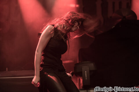 Beyond-the-Black_Wiesbaden2017_105