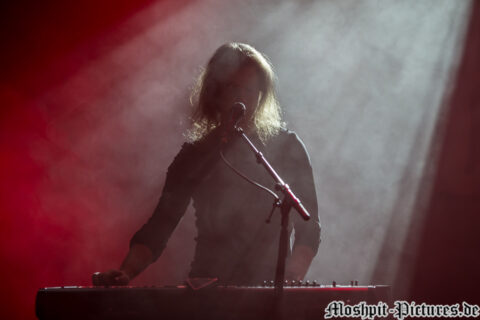 Beyond-the-Black_Wiesbaden2017_194