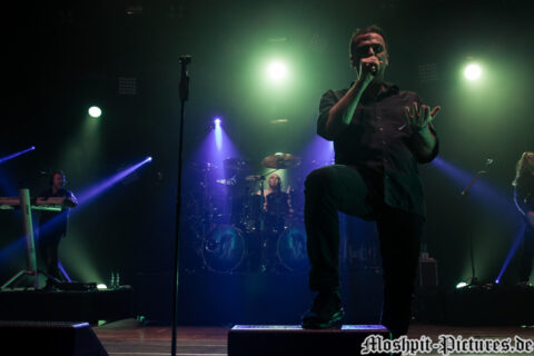 BlindGuardian_KnockOut2015_04