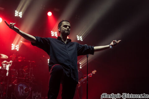 BlindGuardian_KnockOut2015_08