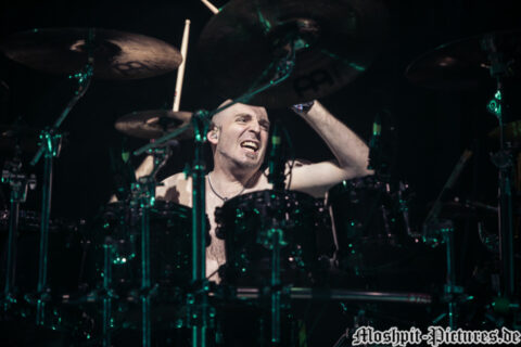 BlindGuardian_KnockOut2015_22