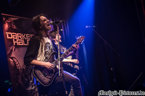 DarkerHalf_Cremona2016_44