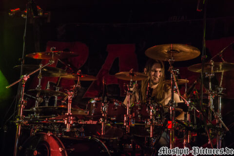 DarkerHalf_Pratteln2016_14