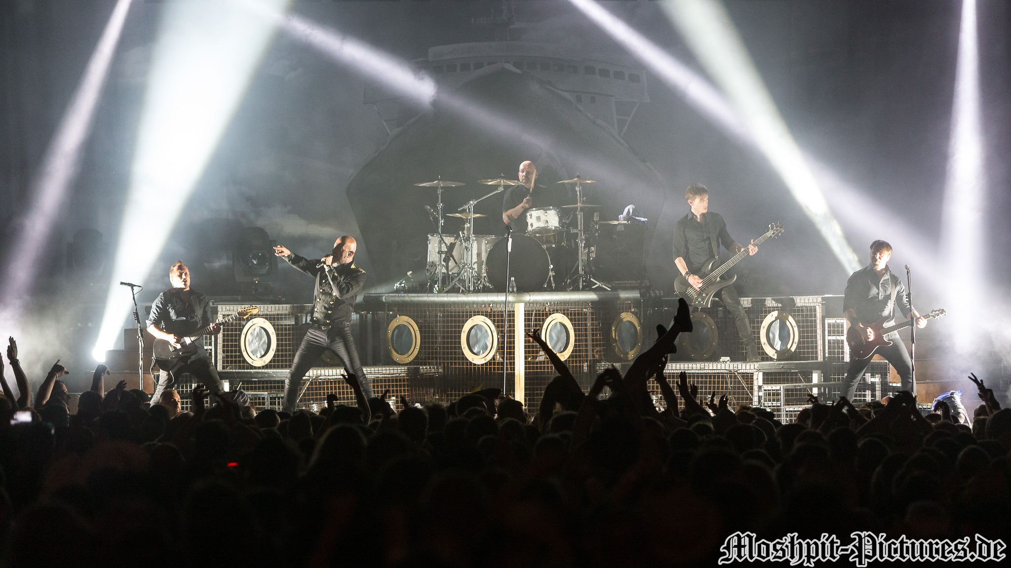 feuertanz-festival-2017-Eisbrecher-373