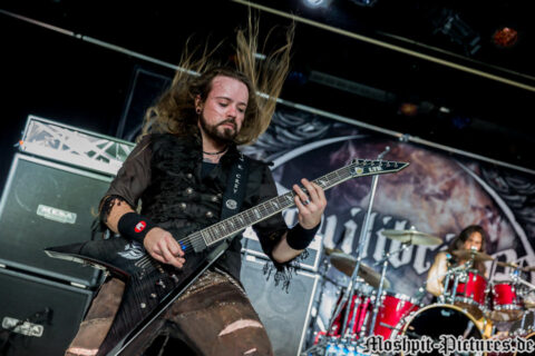 70K2017_Equilibrium_Show1_21