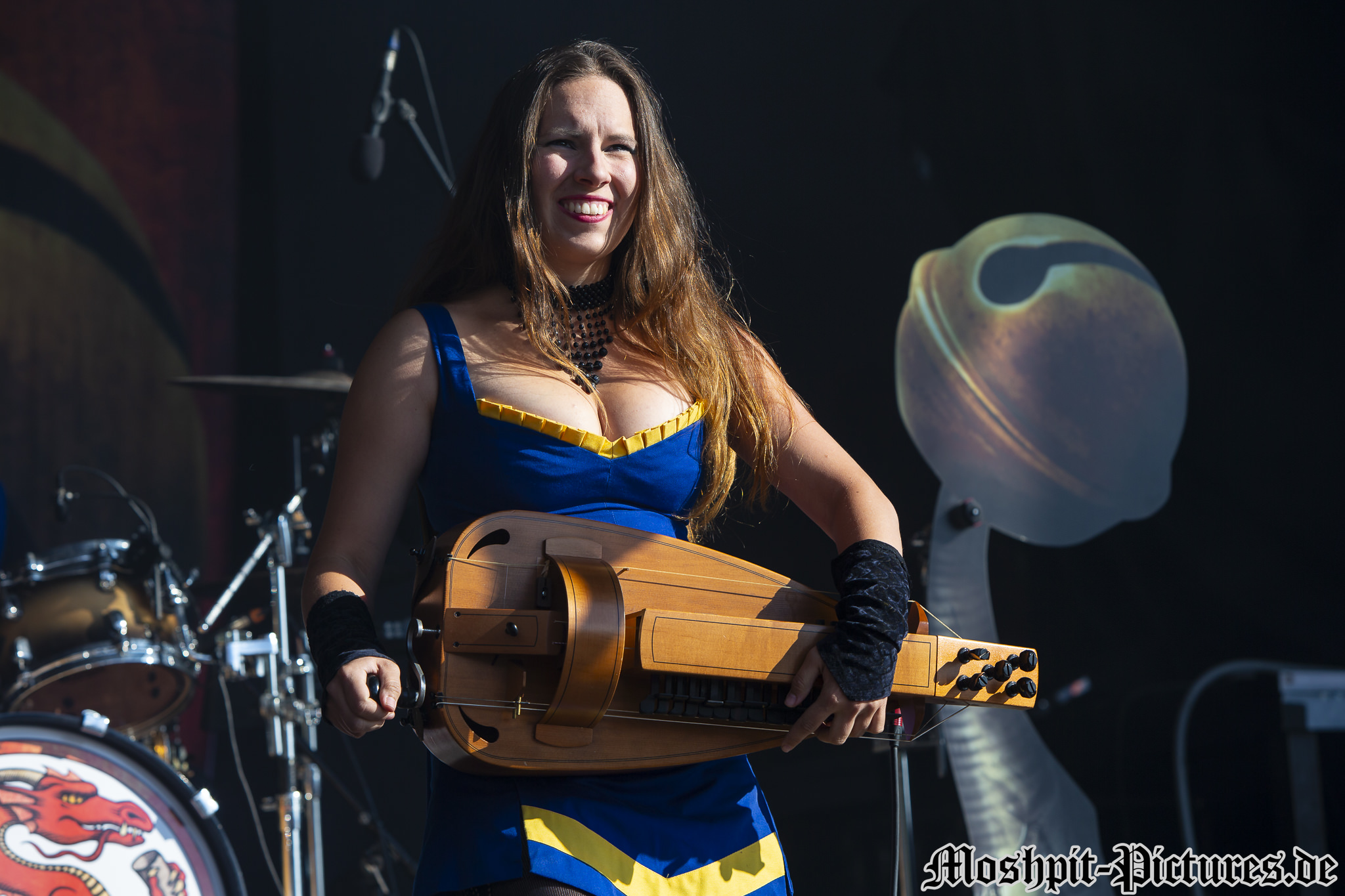 feuertanz-festival-2015-Feuerschwanz-349