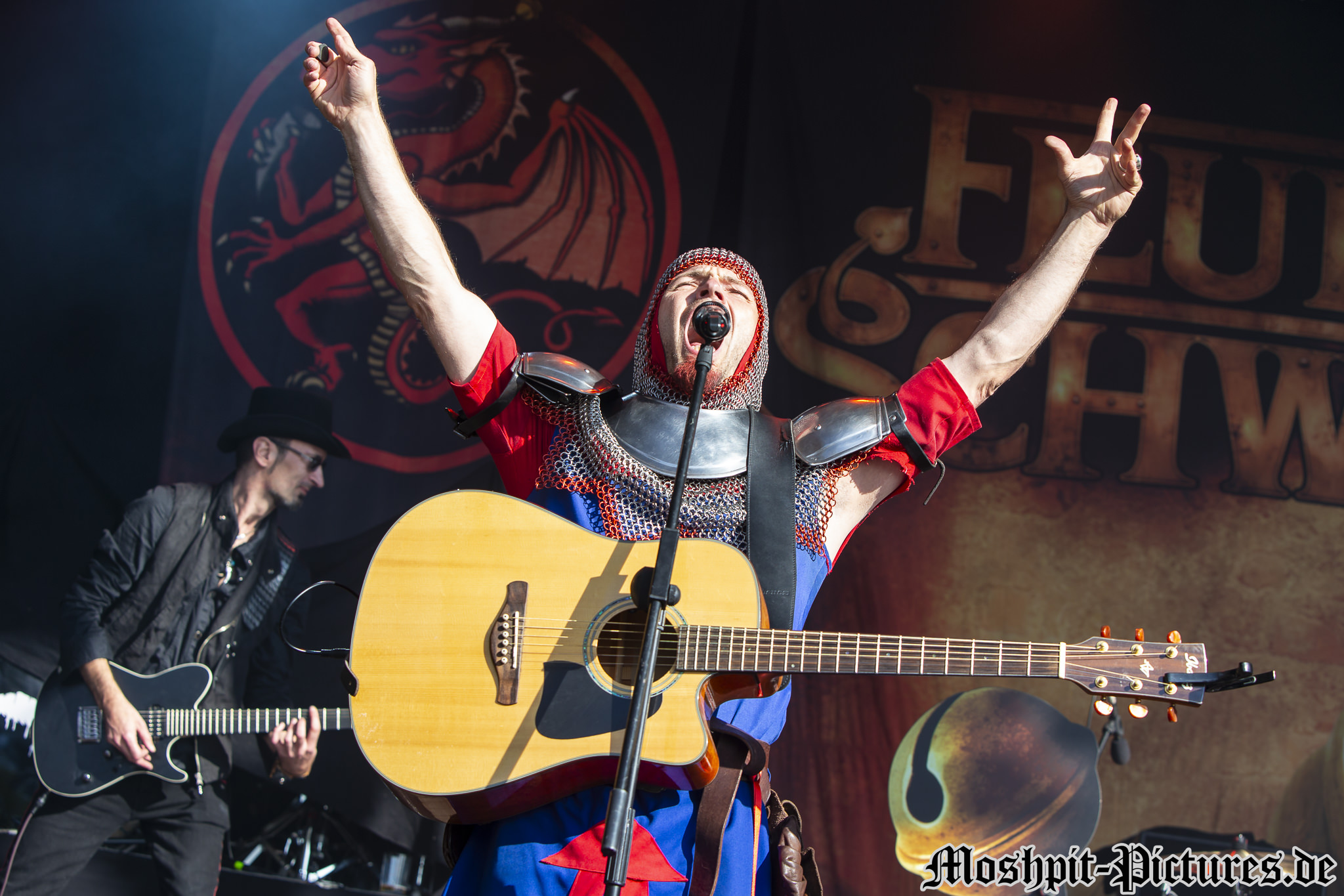 feuertanz-festival-2015-Feuerschwanz-352