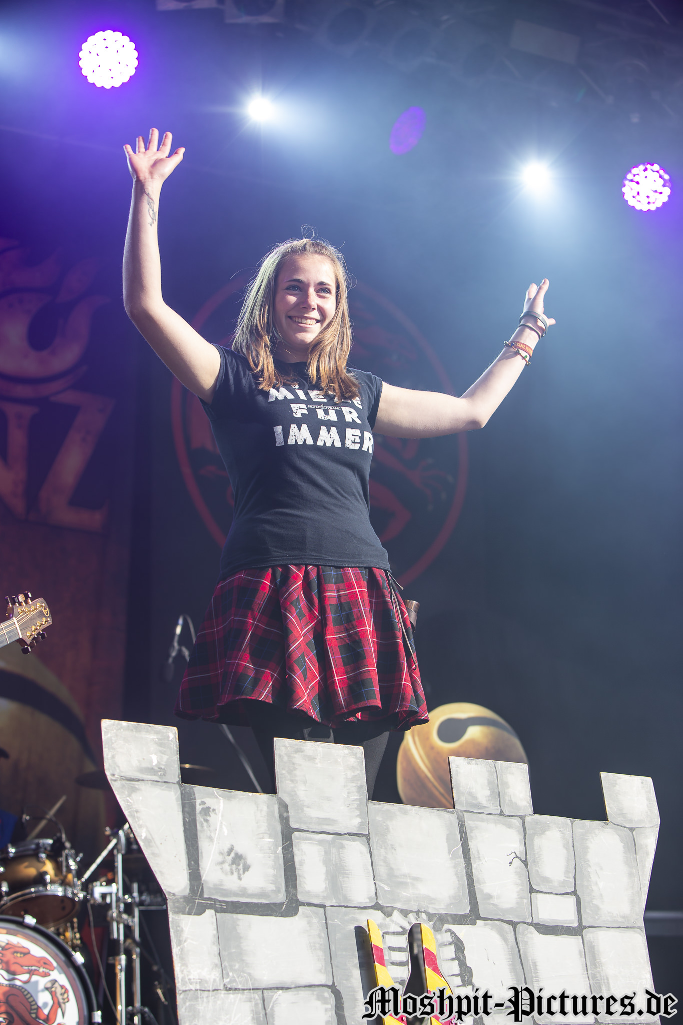 feuertanz-festival-2015-Feuerschwanz-366