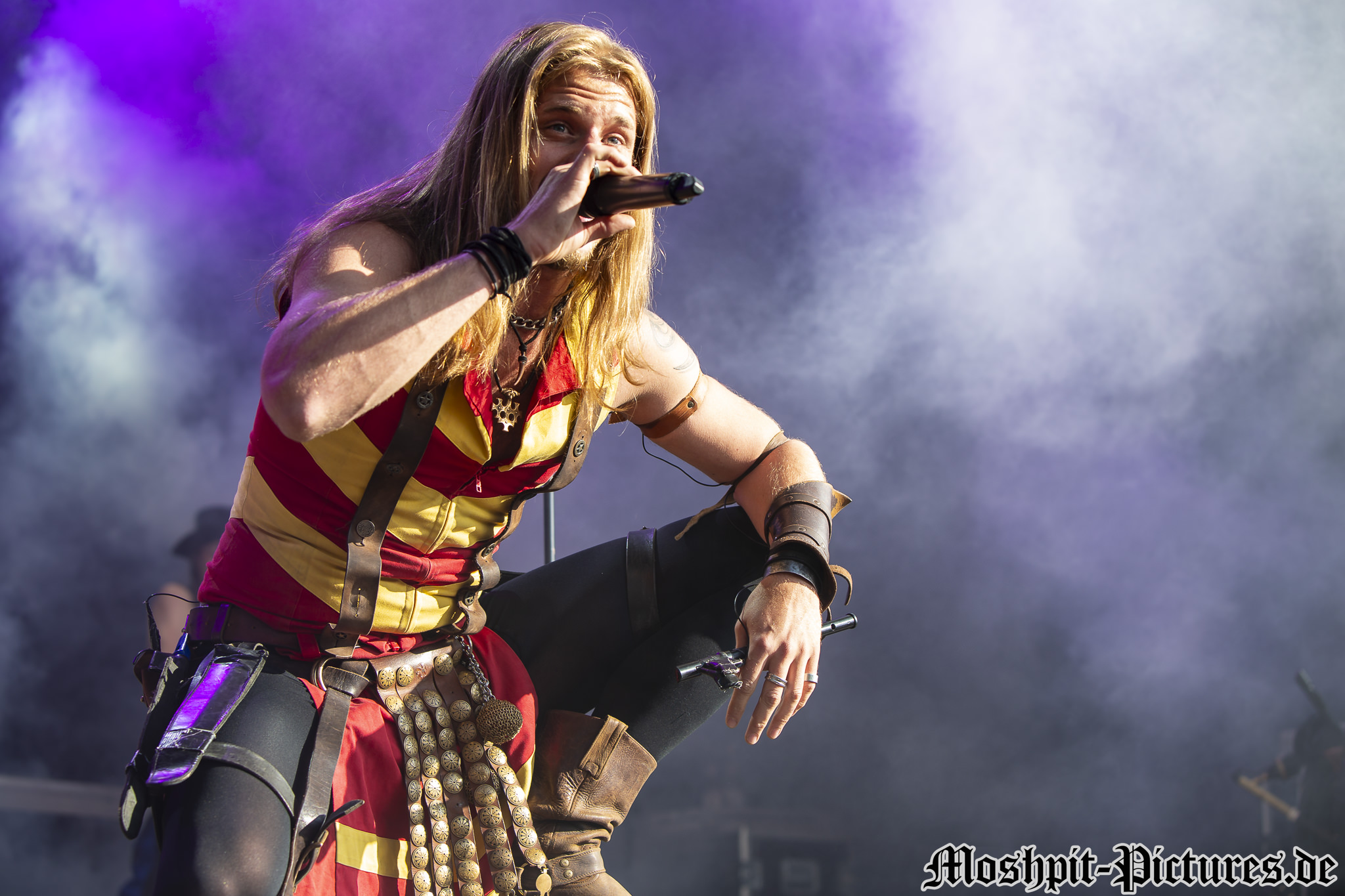 feuertanz-festival-2015-Feuerschwanz-372