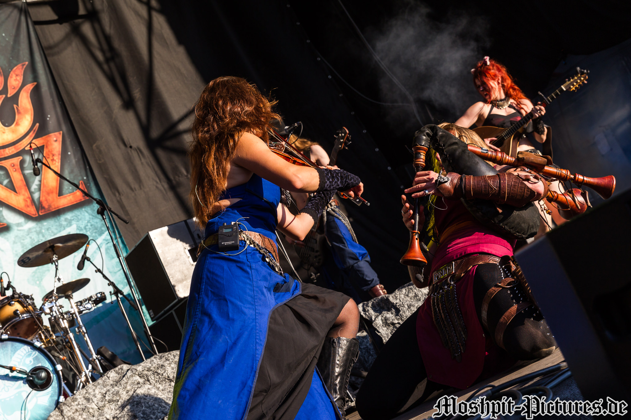 feuertanz-festival-2017-Feuerschwanz-044