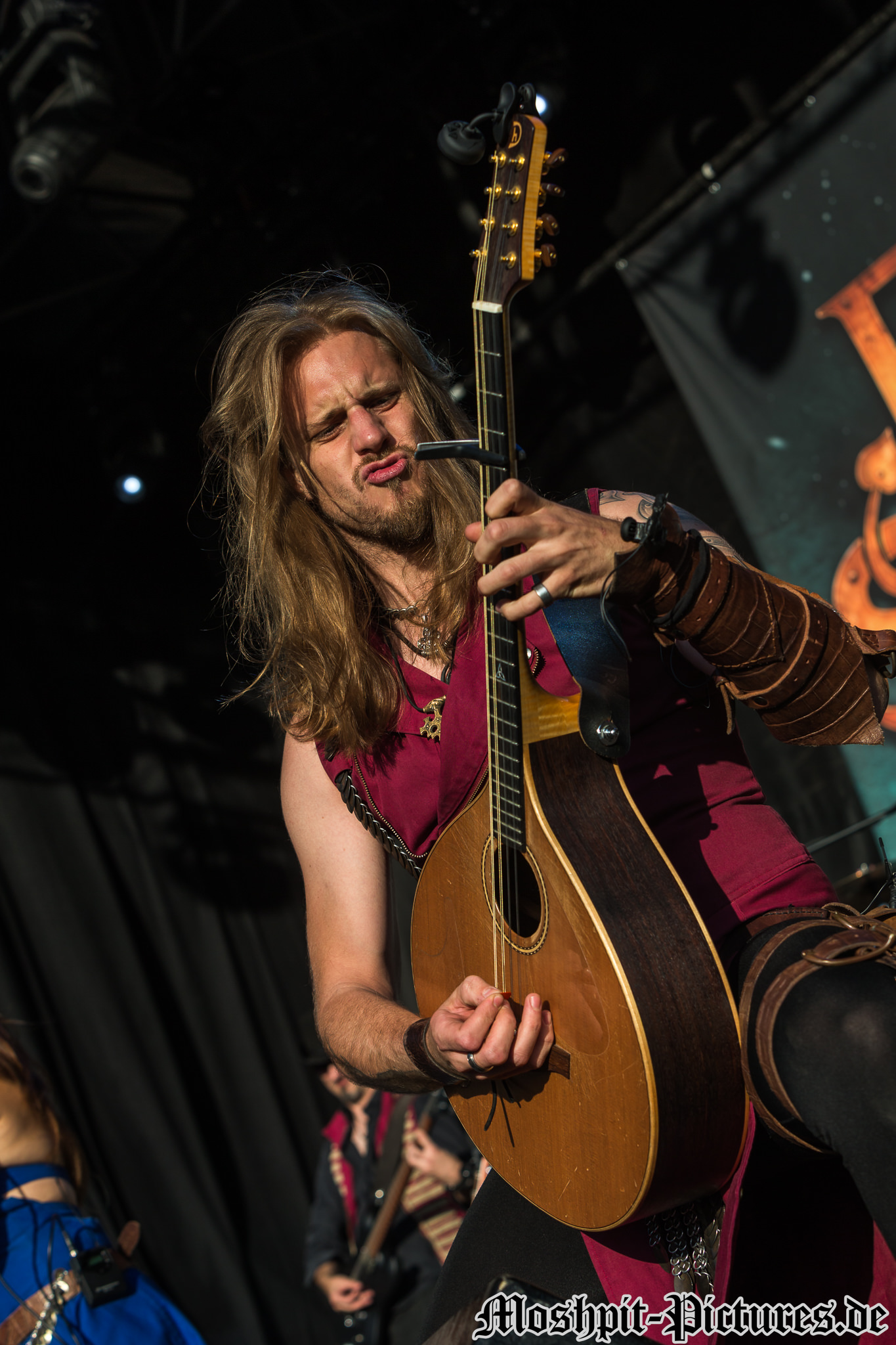 feuertanz-festival-2017-Feuerschwanz-092