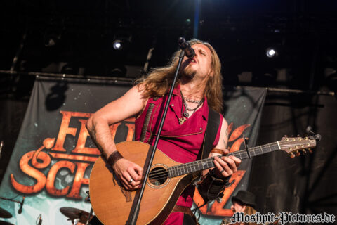 feuertanz-festival-2017-Feuerschwanz-003