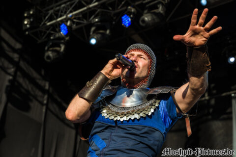 feuertanz-festival-2017-Feuerschwanz-016