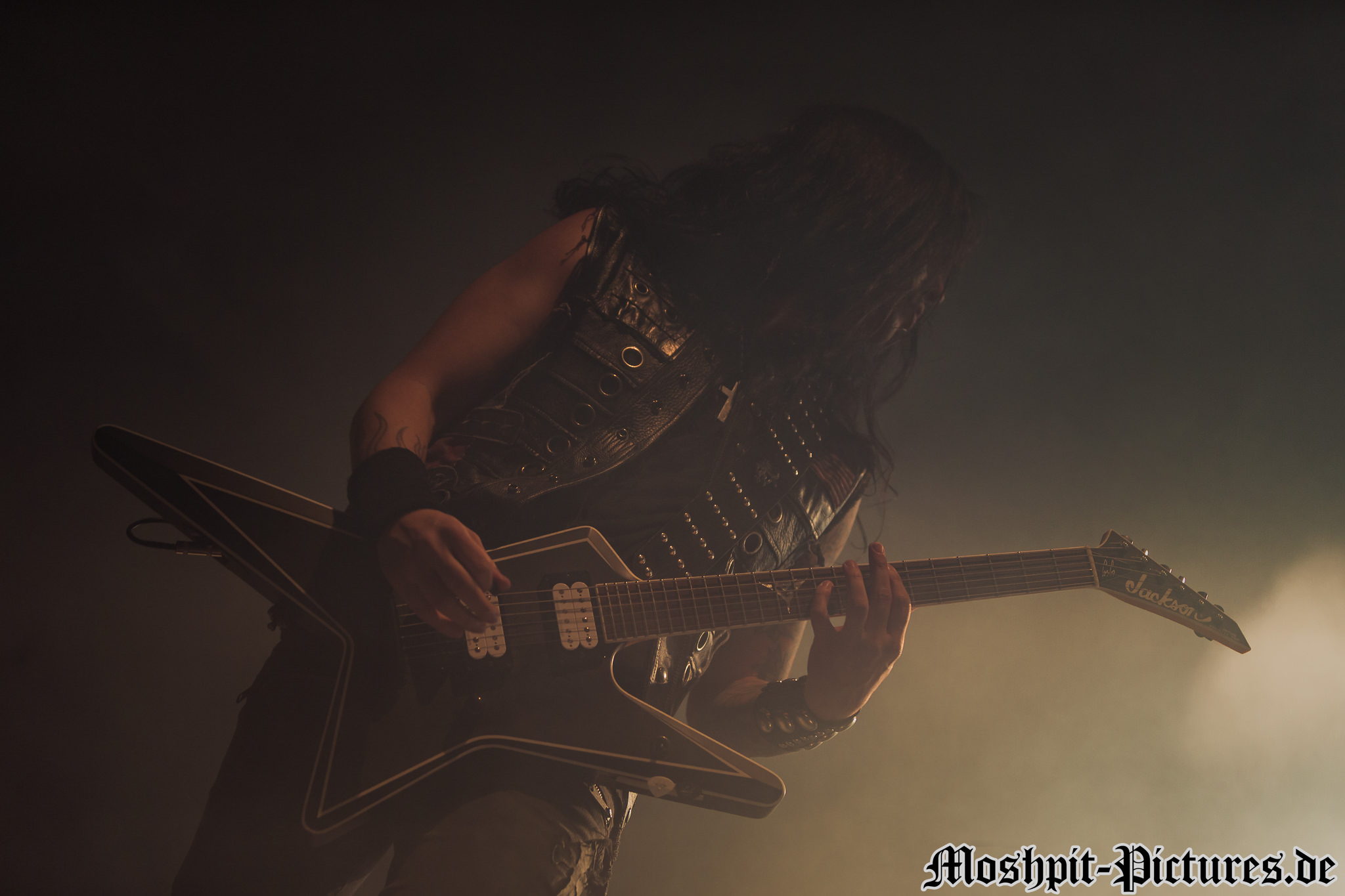 immortals-over-greece-2017-Firewind-1797