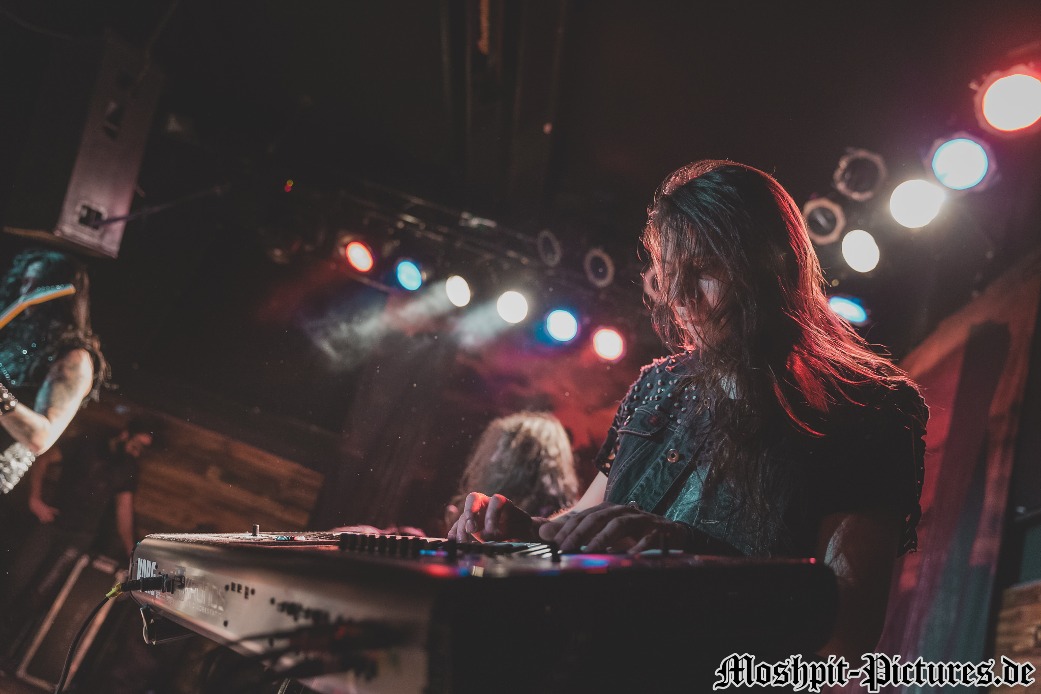 immortals-tour-2017-Firewind-365