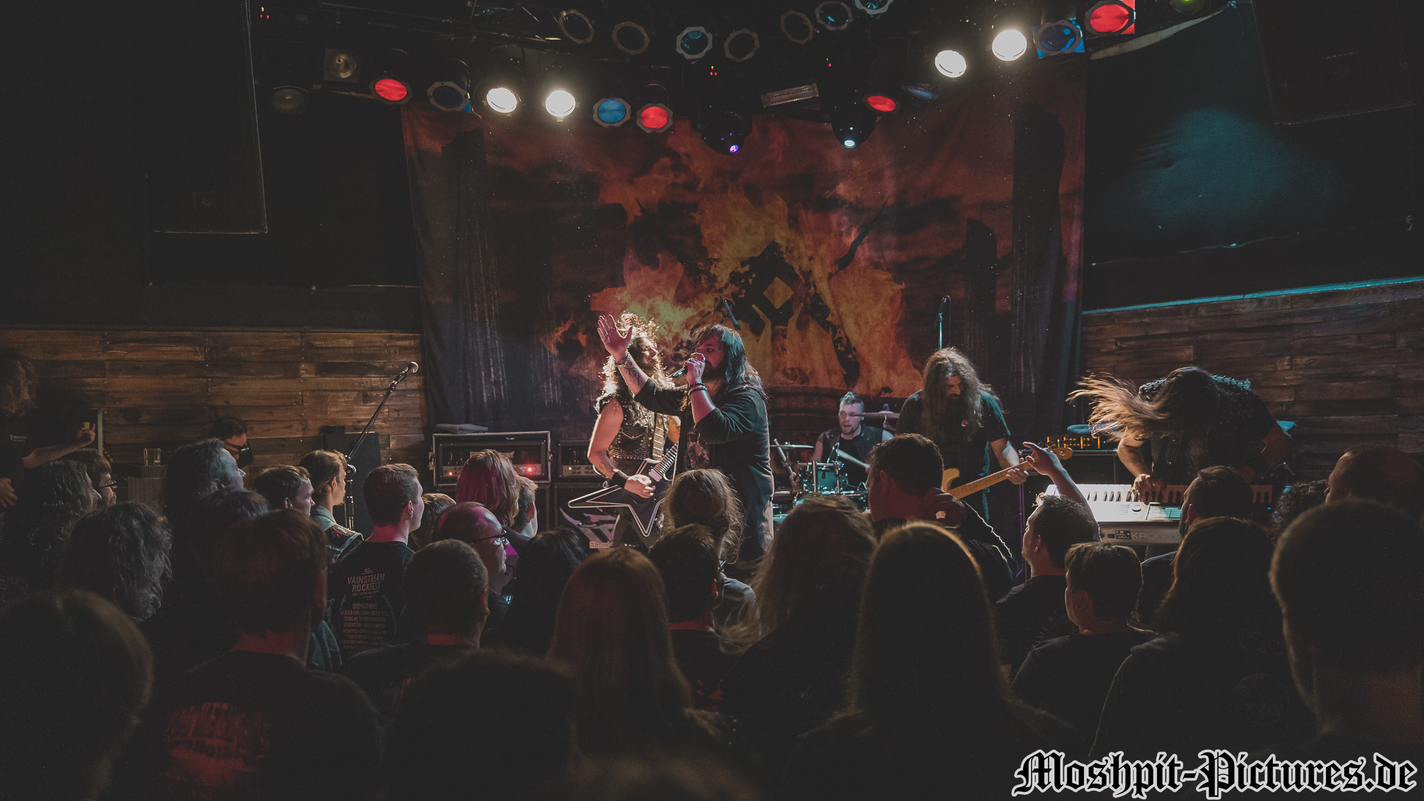 immortals-tour-2017-Firewind-398