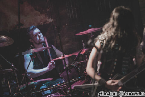 Firewind_Bochum2017_02